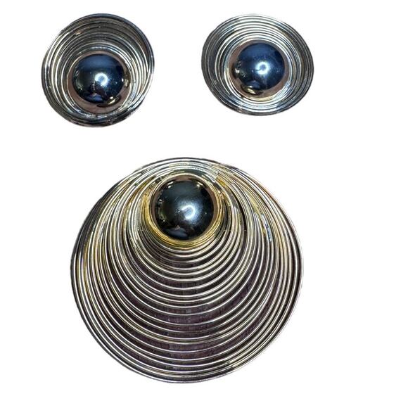 Vintage 60s  Gold Tone Multi Wire Abstract Pin Brooch & Clip on Earrings Set - Picture 5 of 5